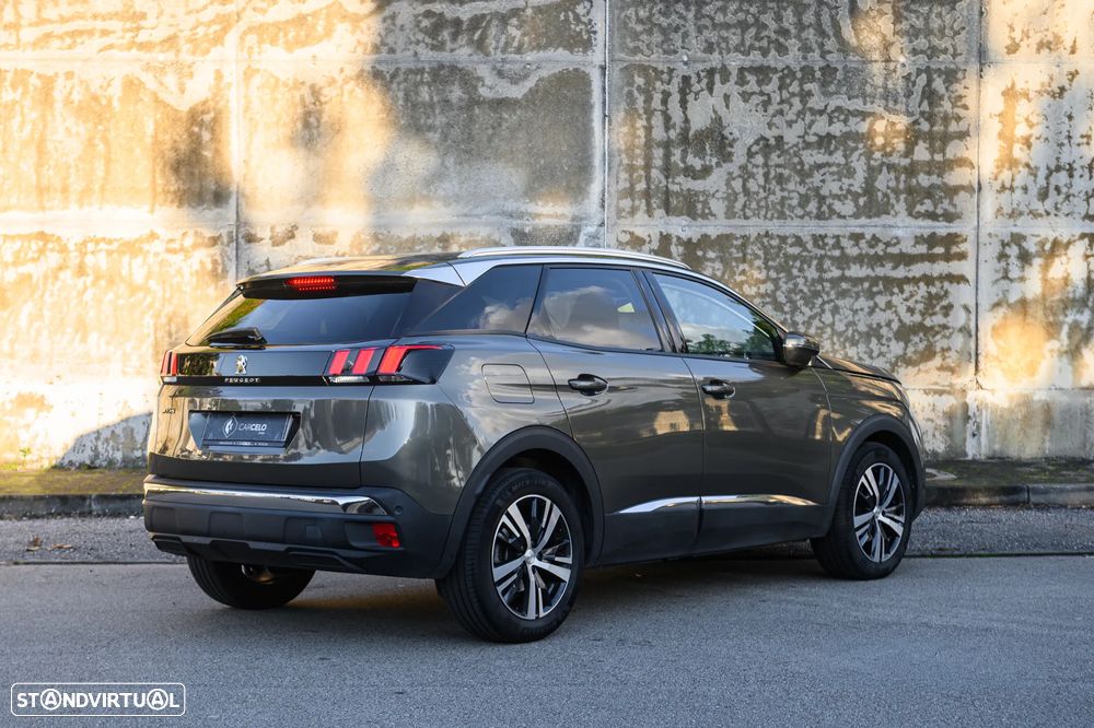 Peugeot 3008 PureTech 130 Stop & Start GPF EAT8 Allure - 5