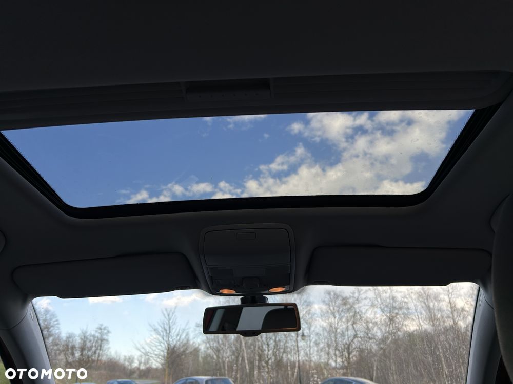 Volkswagen Golf 1.4 TSI Comfortline - 33