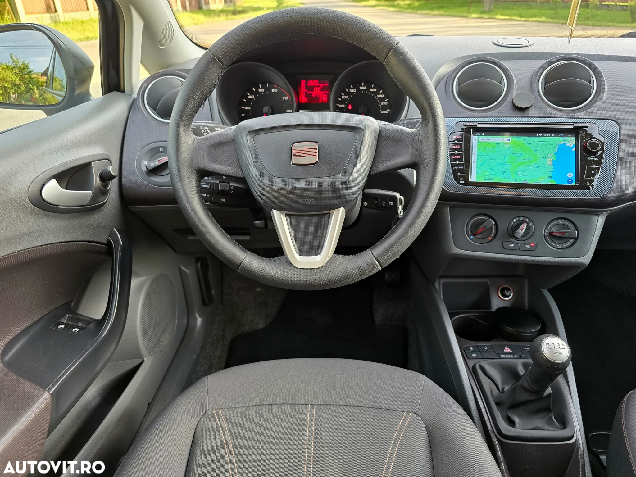 Seat Ibiza 1.2 12V Style - 17