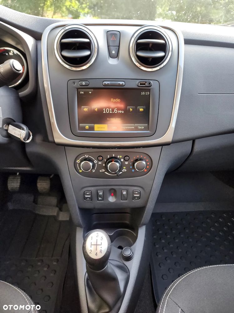 Dacia Logan TCe 90 Prestige - 20