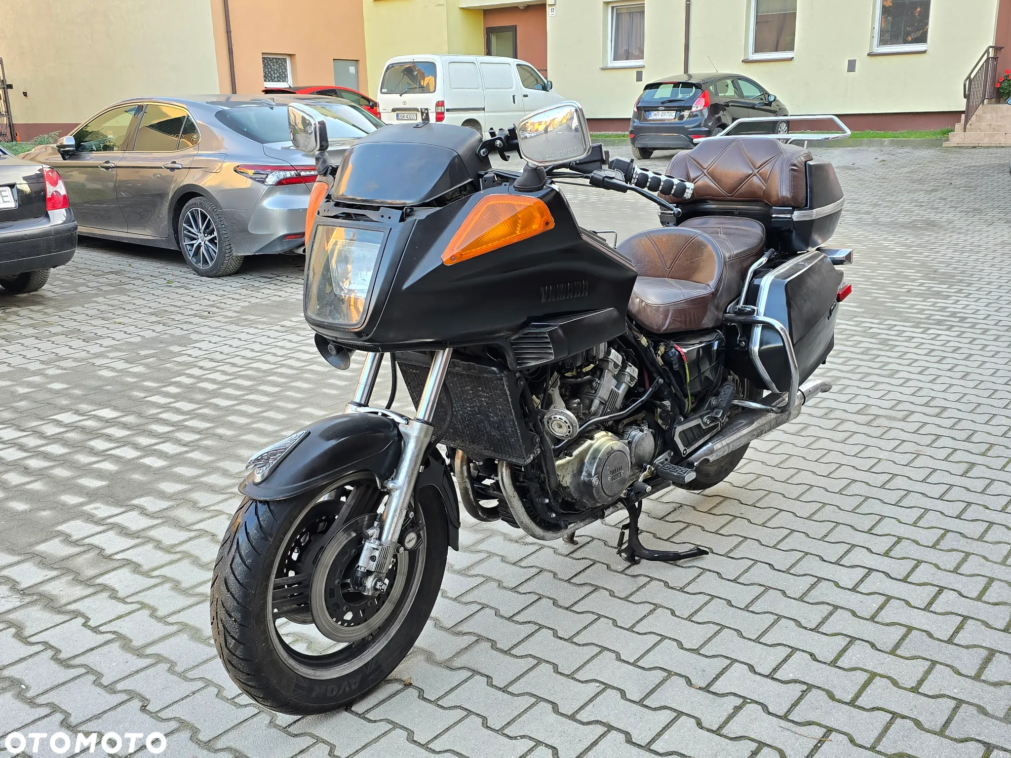 Yamaha XVZ - 8