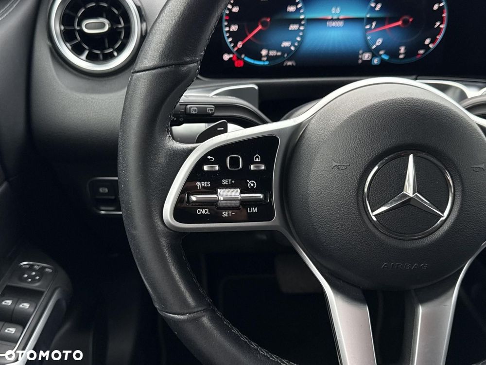 Mercedes-Benz GLB - 19