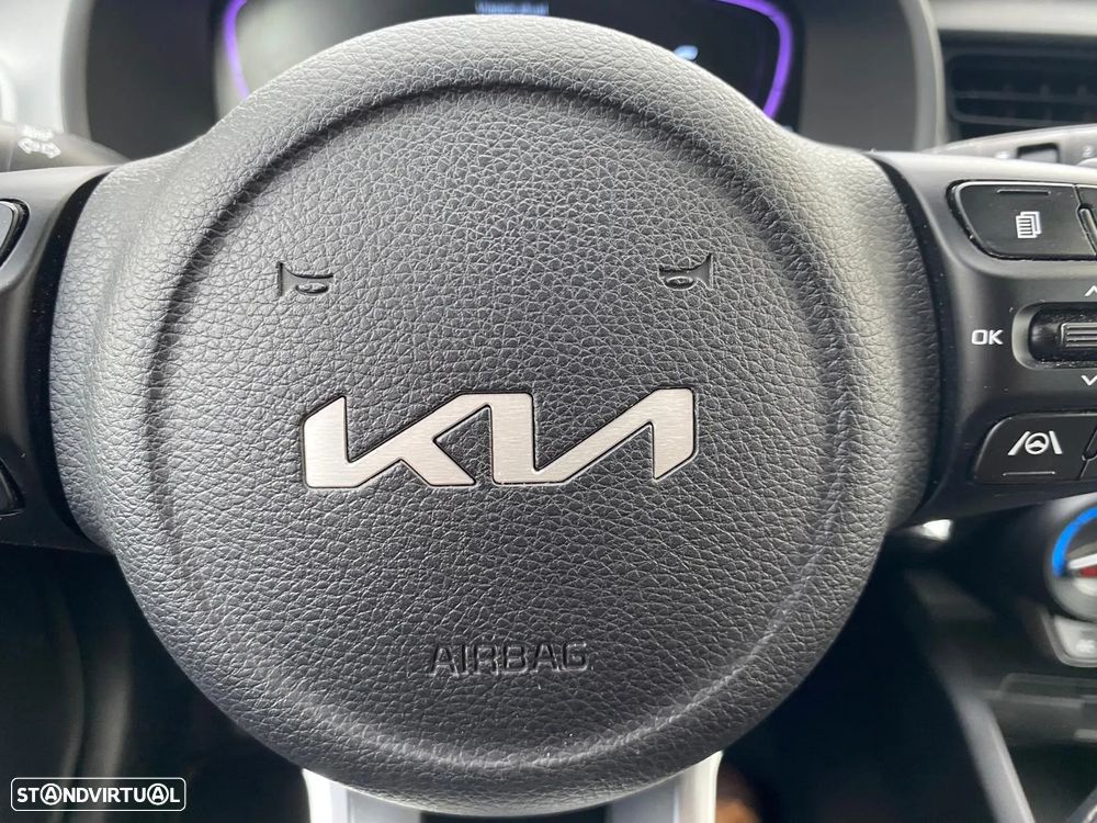 Kia Stonic 1.2 MPi Dynamic - 18