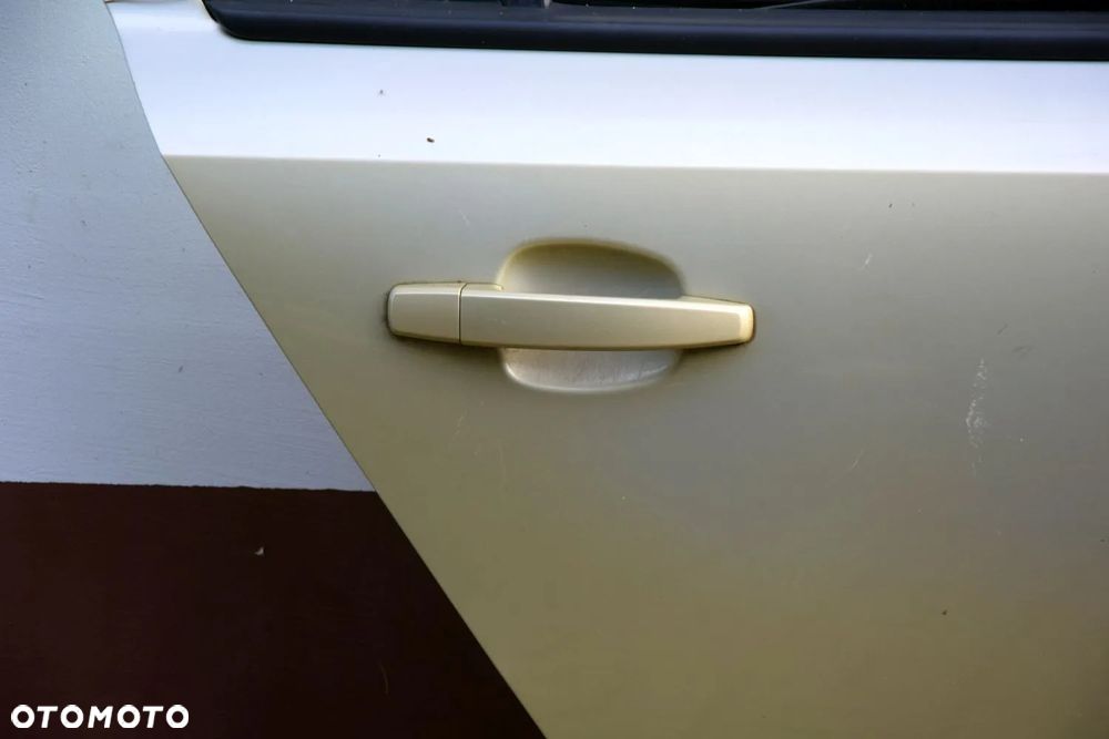Opel Astra H Hatchback Drzwi prawy tył prawe tylne Z40H złote KOMPLETNE - 4