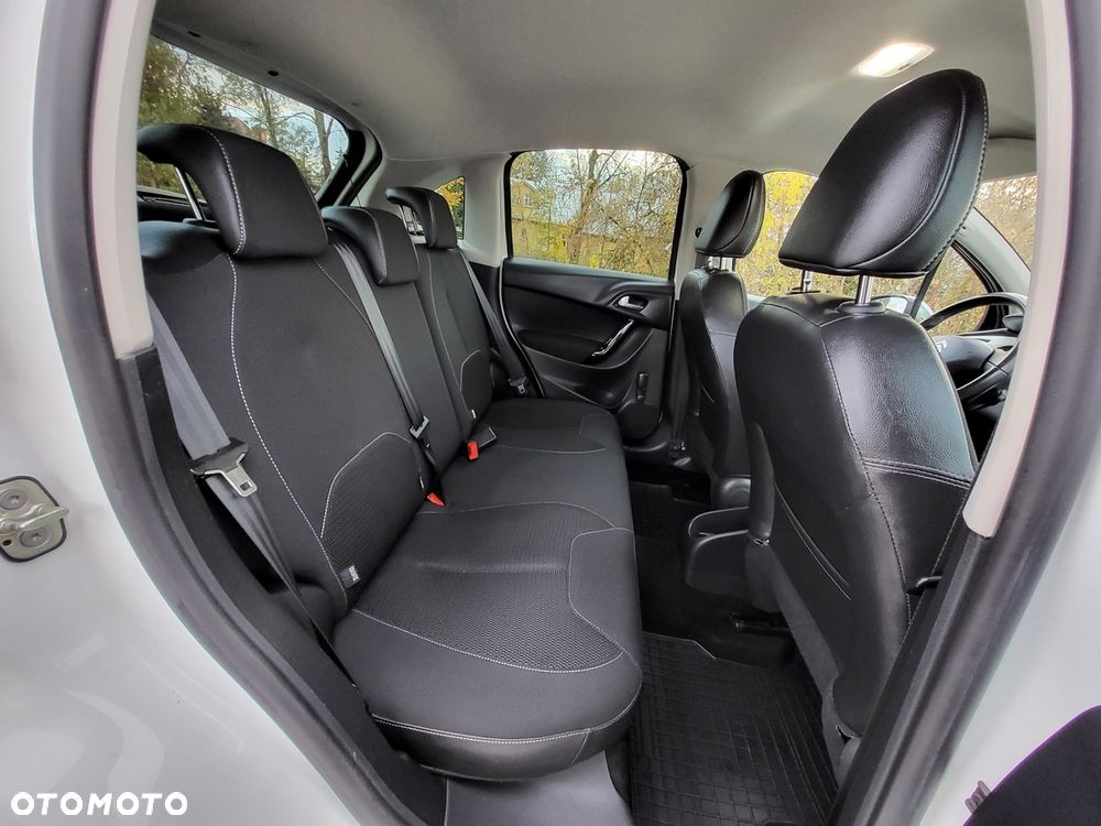 Citroën C3 1.6 e-HDi Exclusive - 13