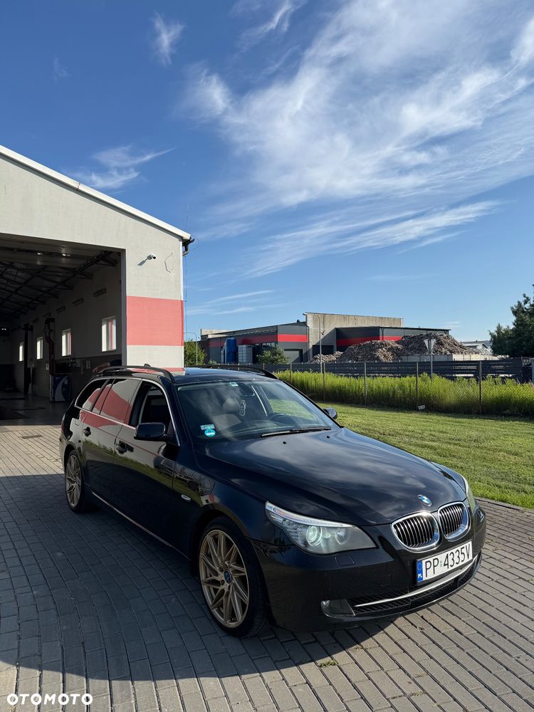 BMW Seria 5 525i - 5