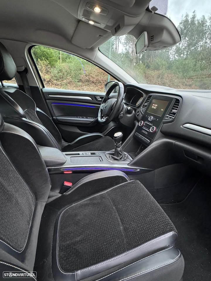 Renault Mégane 1.5 dCi Intens - 5