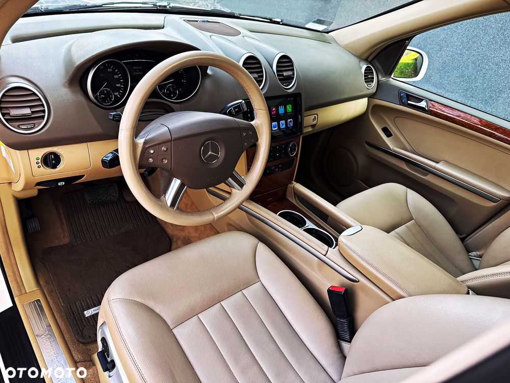 Mercedes-Benz ML 350 4Matic 7G-TRONIC Edition 10 - 31