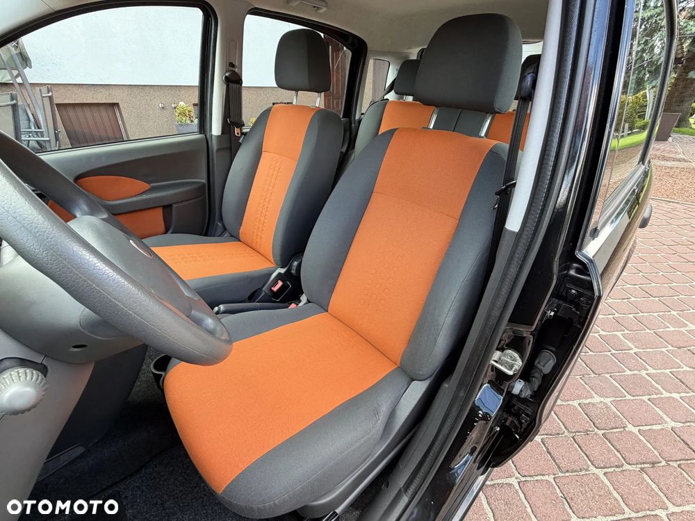 Fiat Panda 1.2 Emotion - 22