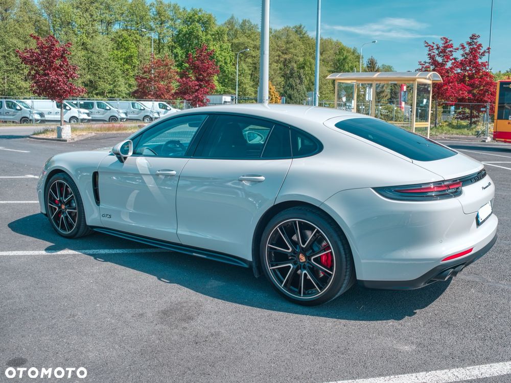 Porsche Panamera - 11