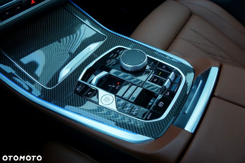 BMW X5 xDrive40d - 23