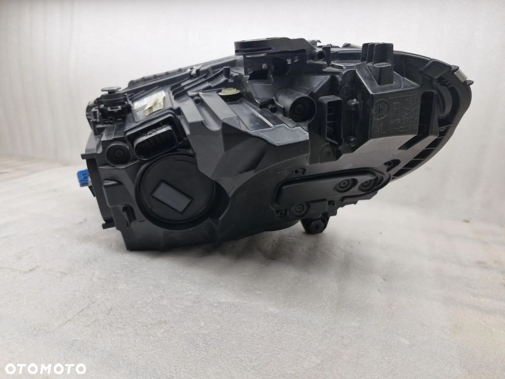 MERCEDES C-KLASA W206 FULL LED LAMPA PRAWA PRZÓD A2069068003. DIGITAL LIGHT. - 8