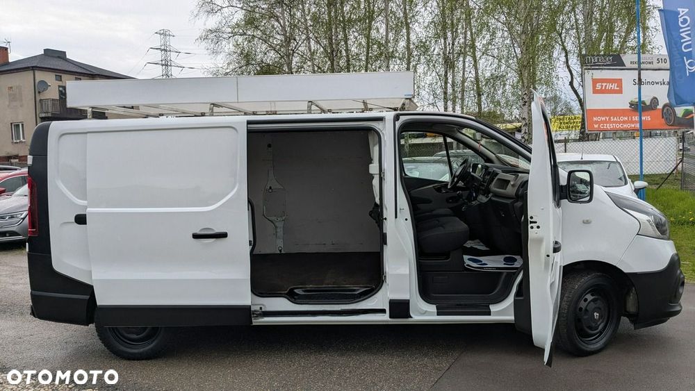 Renault Trafic - 12