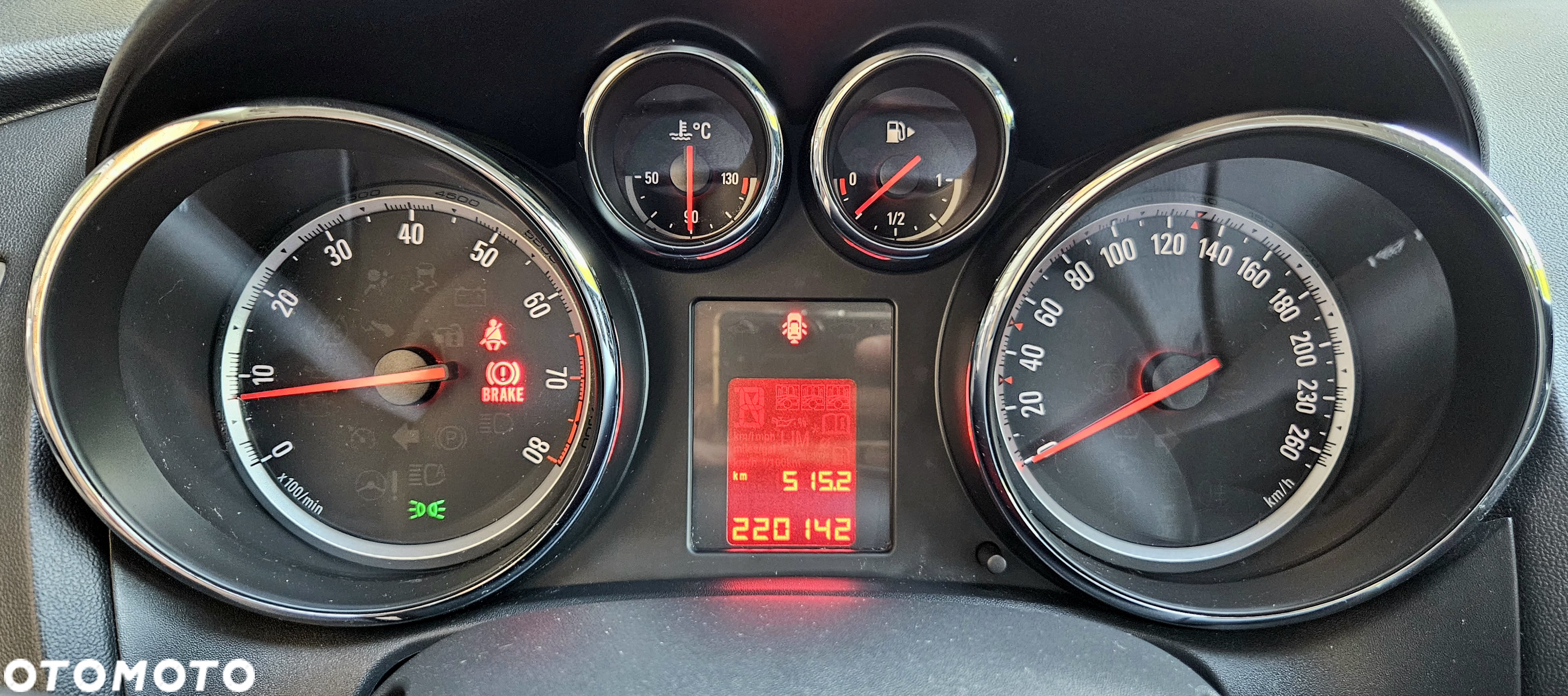 Opel Astra - 20