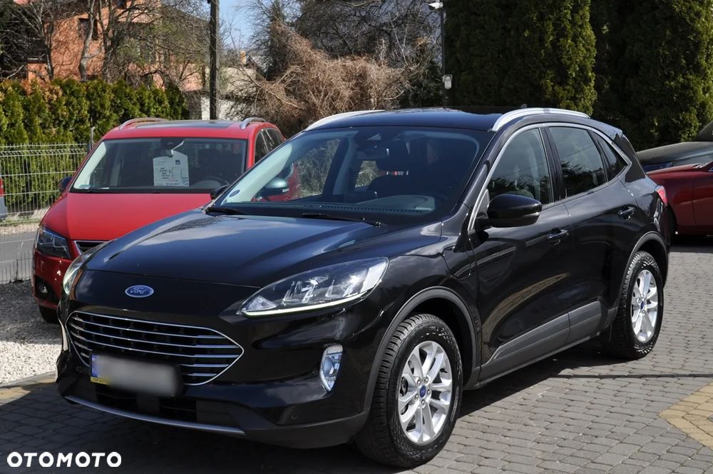 Ford Kuga - 4