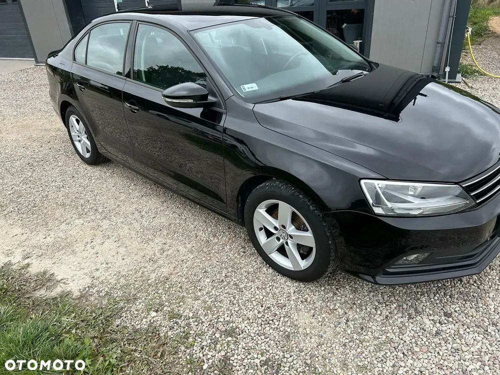 Volkswagen Jetta 2.0 TDI DPF BMT Comfortline - 4