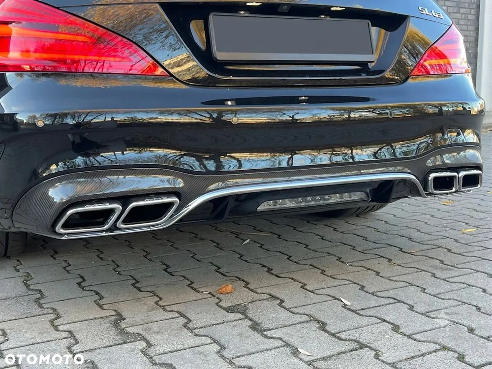 Mercedes-Benz SL 63 AMG - 7