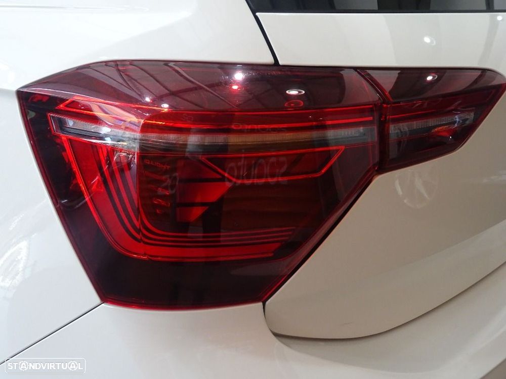 VW Polo 2.0 TSI GTI DSG - 33