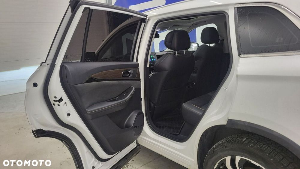 Skywell ET5 72kWh Luxury - 21