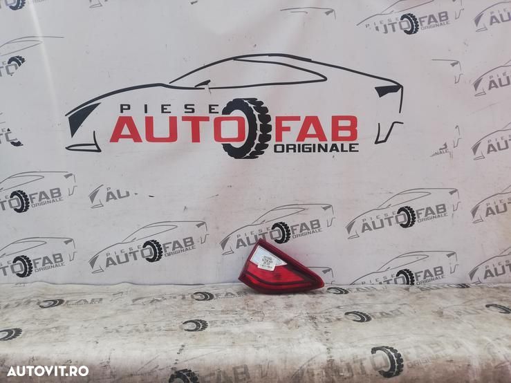 Stop dreapta Kia Stonic de pe haion an 2017-2018-2019-2020-2021-2022-2023 Atentie la model - 1