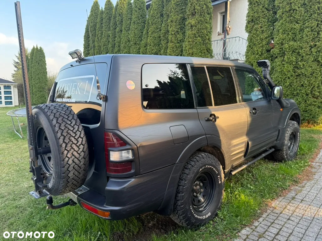 Mitsubishi Pajero 3.5 V6 GDI (lea)