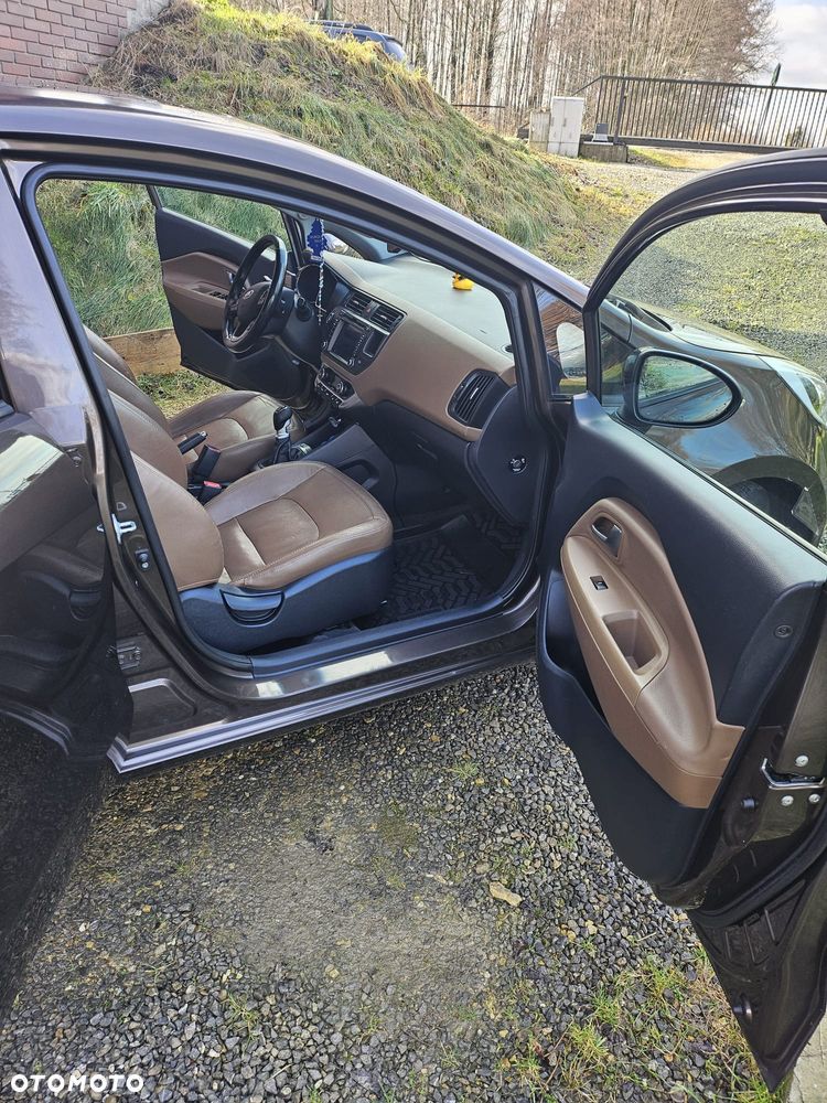 Kia Rio 1.4 Platinum Edition - 17