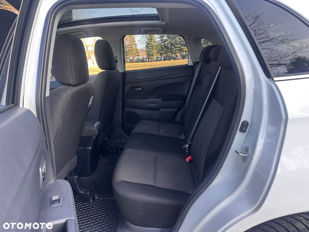 Mitsubishi ASX 1.8 DI-D 4WD Instyle - 21