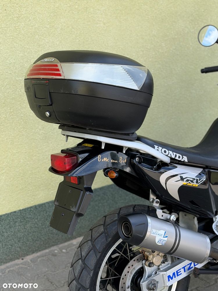 Honda XRV - 11