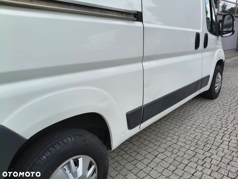 Citroën JUMPER PO LIFTINGU 2.2 HDI (130KM) 6-BIEGÓW (L2H1) LONG STAN IDEALNY KLIMA TEMPOMAT FULL OPCJA NIE MA RDZY SERWIS KM ! ! ! - 28