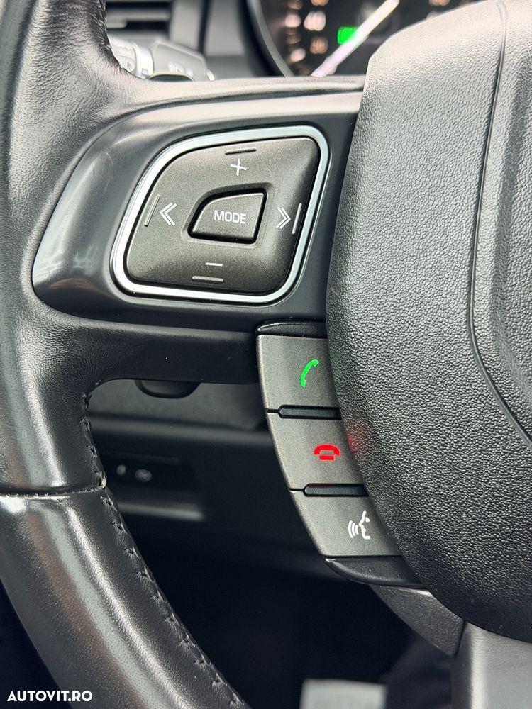 Land Rover Range Rover Evoque 2.0 D150 HSE - 32