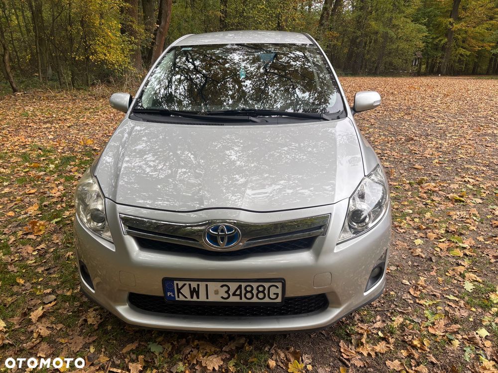 Toyota Auris 1.8 HSD Luna - 2