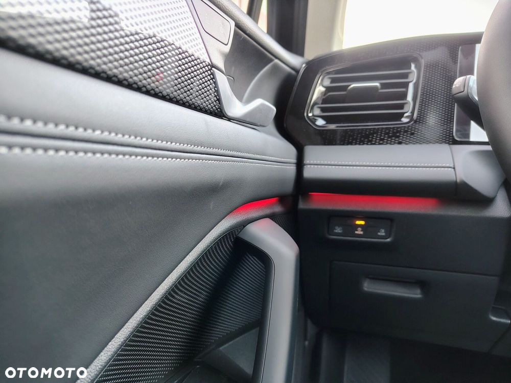Volkswagen Tiguan - 19