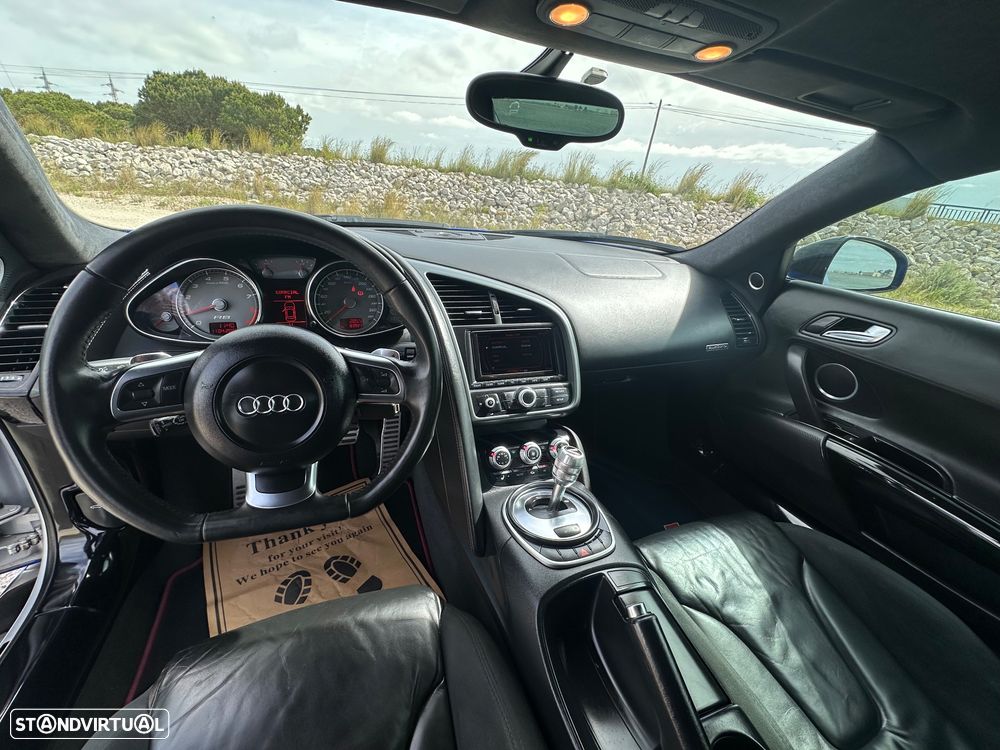 Audi R8 Coupé 4.2 FSI quattro R tronic - 19