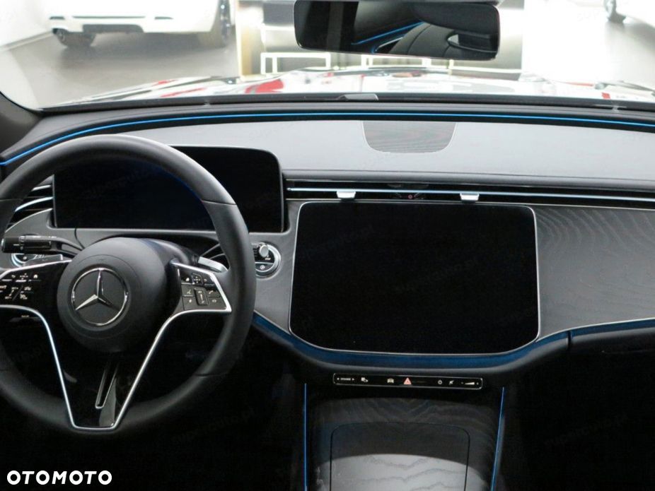 Mercedes-Benz Klasa E - 8