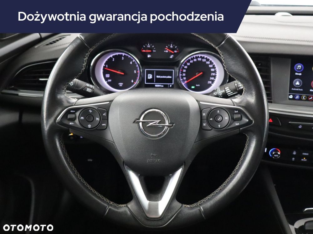 Opel Insignia - 17