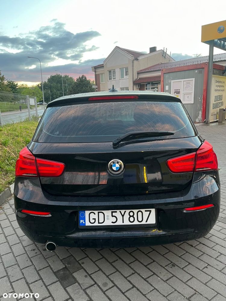 BMW Seria 1 116d - 5