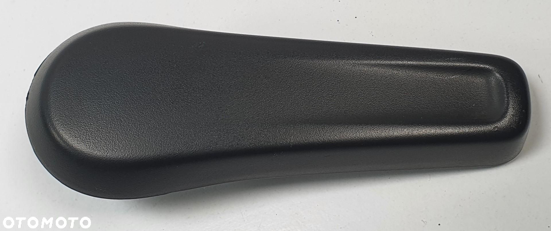 RĄCZKA REGULACJI FOTELA VW NEW BEETLE II 5C6881236 - 1