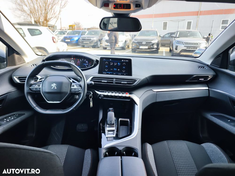 Peugeot 3008 1.2 PureTech Turbo S&S EAT8 Active - 4