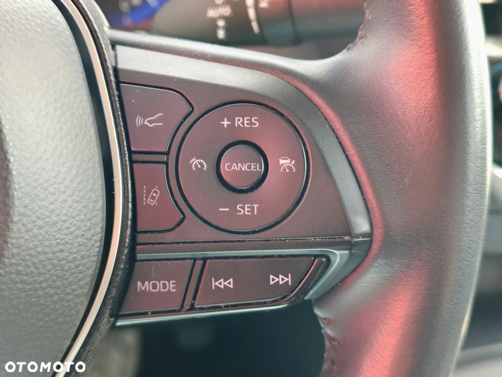 Toyota Corolla 1.8 Hybrid Comfort - 28
