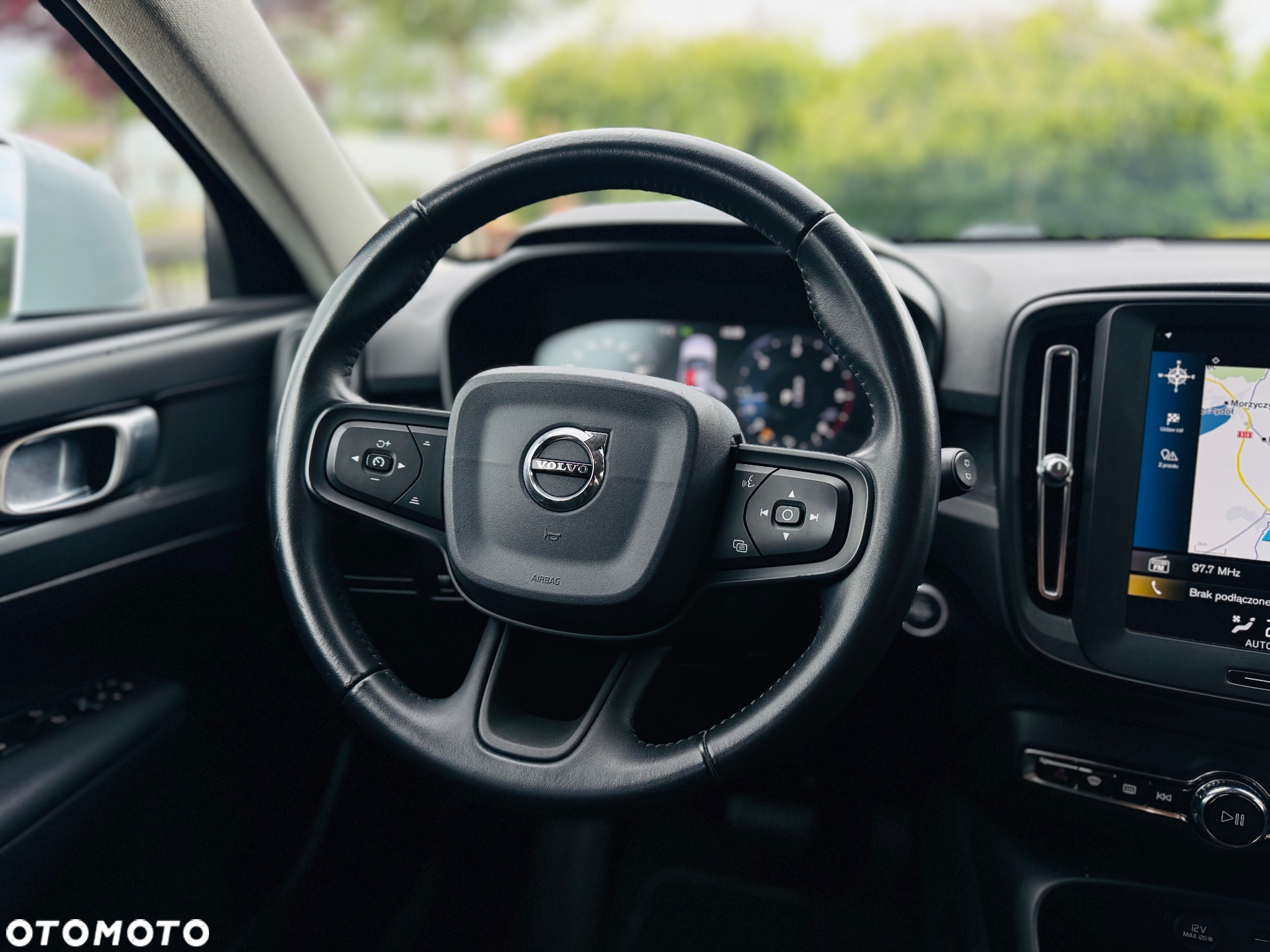 Volvo XC 40 D3 Momentum Pro - 12