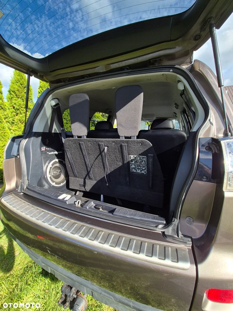 Mitsubishi Outlander - 14