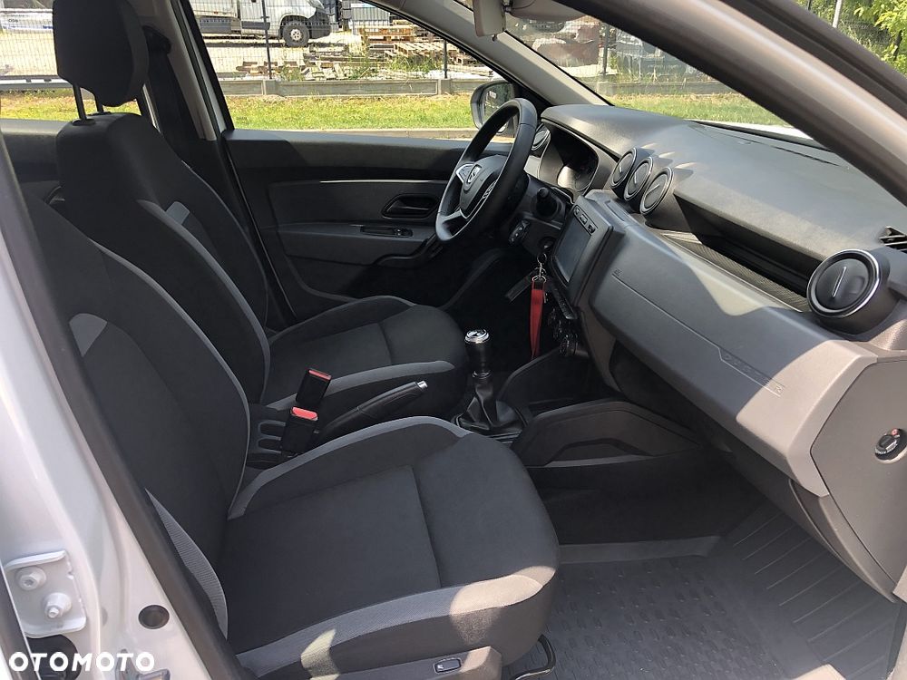 Dacia Duster 1.6 SCe Access S&S - 26