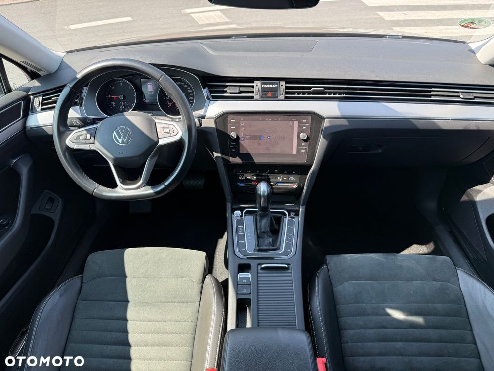 Volkswagen Passat 2.0 TDI SCR Highline DSG - 10