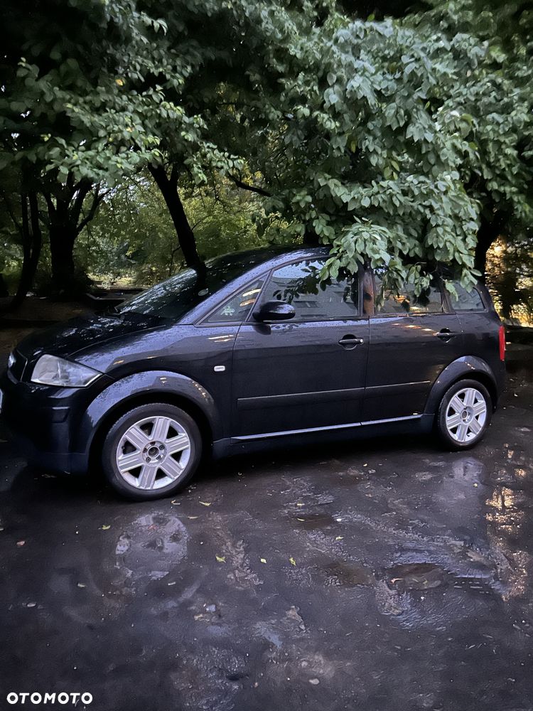 Audi A2 - 5