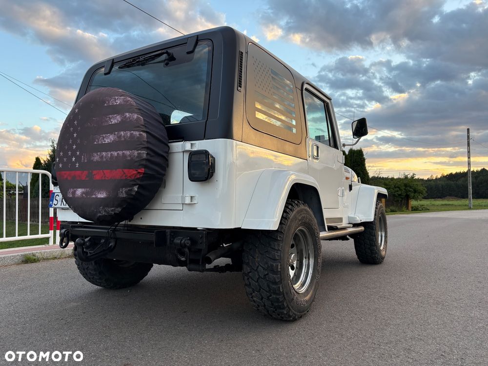 Jeep Wrangler 2.5L - 2