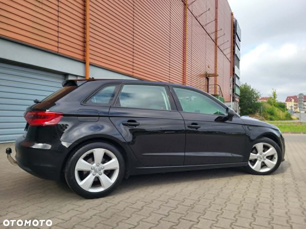 Audi A3 Sportback 2.0 TDI (clean diesel) Attraction - 19