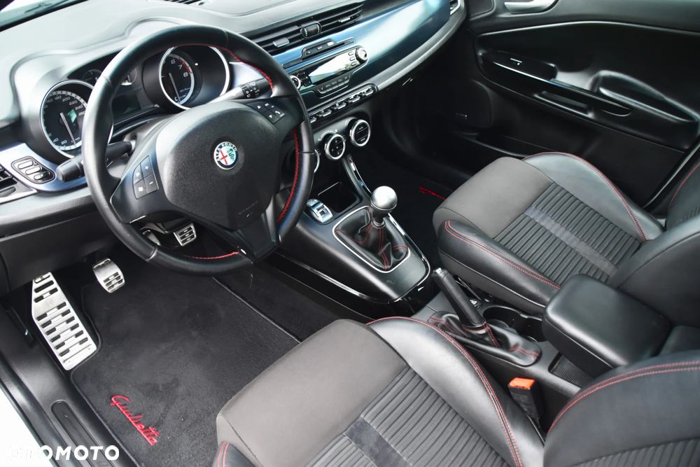 Alfa Romeo Giulietta 1.4 TB 16V Multiair Collezione - 5