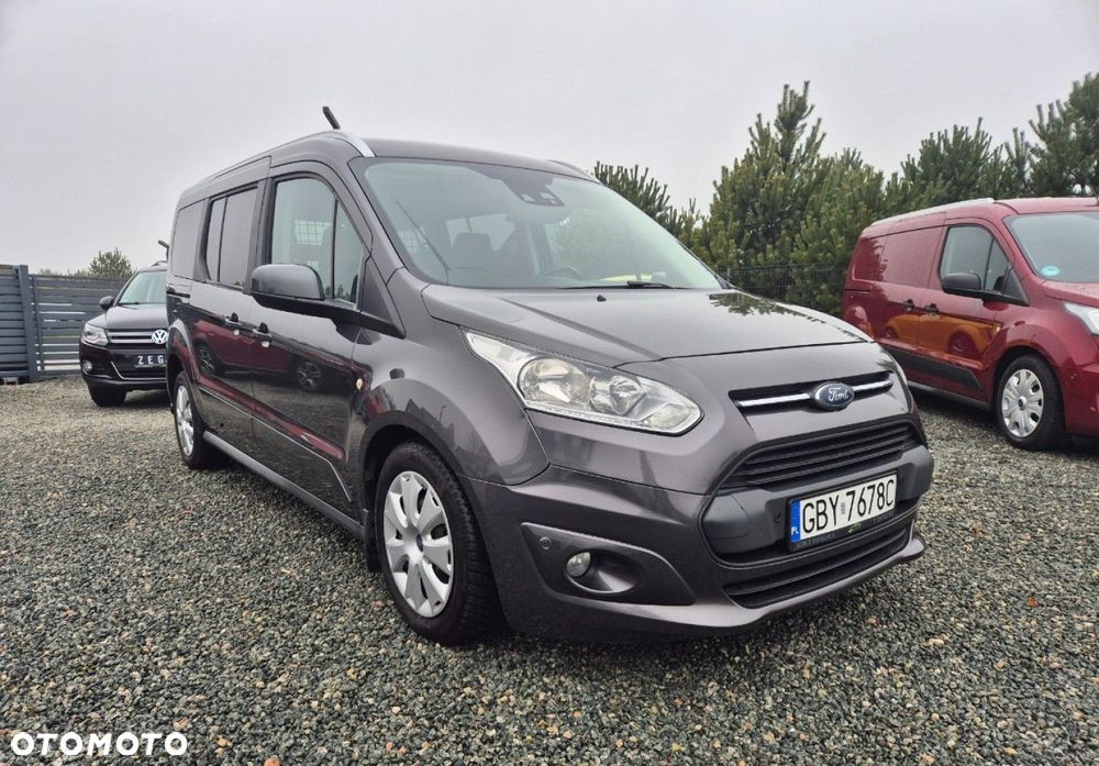 Ford Tourneo Connect Grand - 16