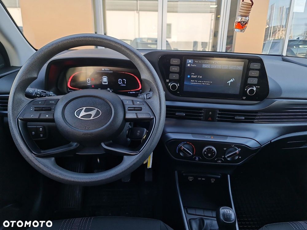 Hyundai i20 1.2 Pure - 19