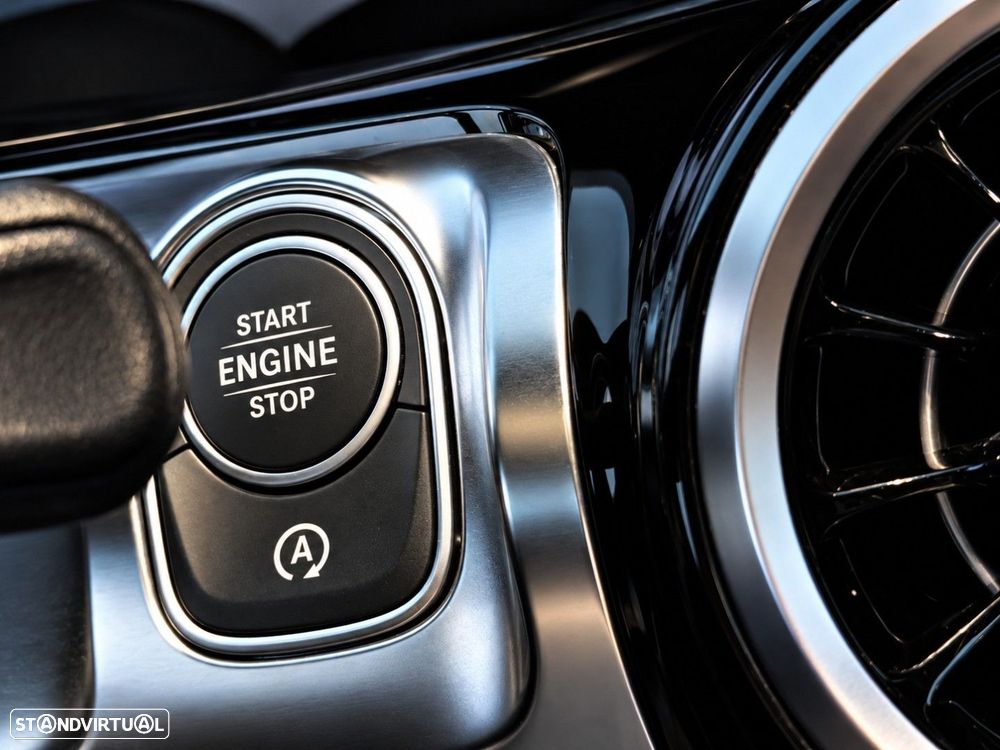 Mercedes-Benz GLB 180 d Progressive - 32
